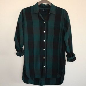 Gap Relaxed Boyfriend Plaid Shirt